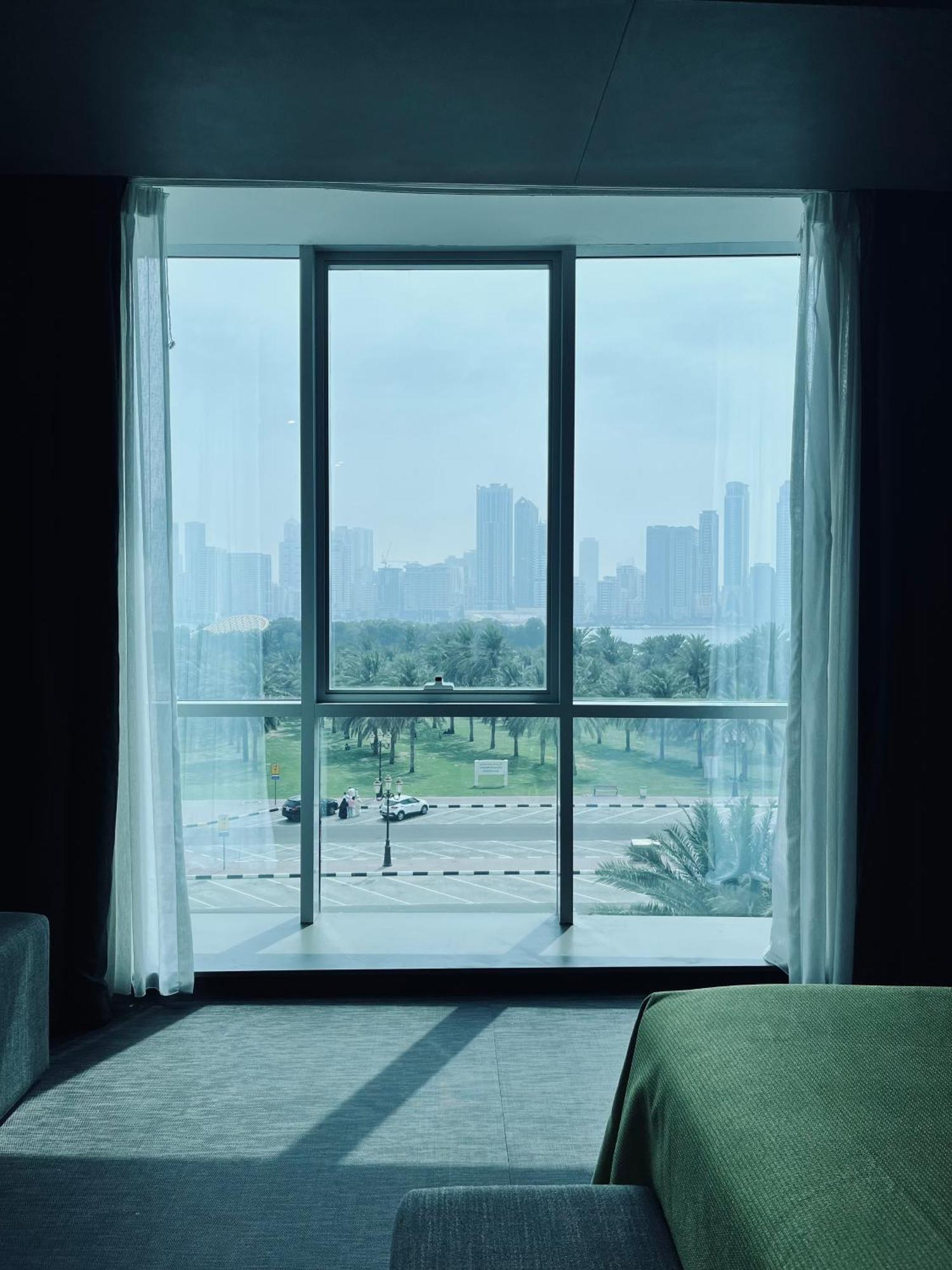Hotel 72 Sharjah Waterfront Luaran gambar